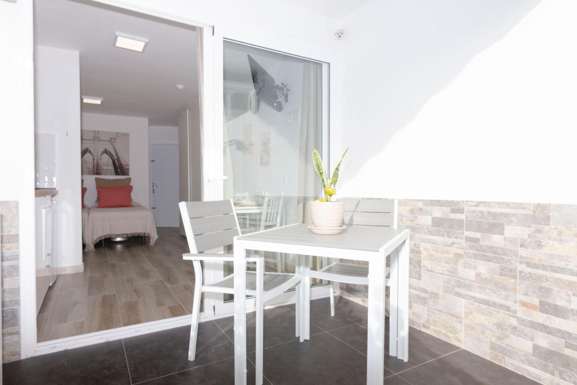 K2 Playa Del Ingles By Homestaygrancanaria San Bartolomé Zewnętrze zdjęcie